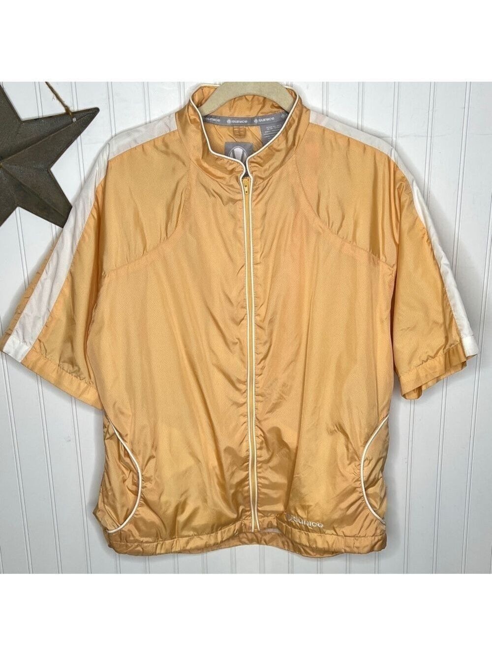Sunice Women's Gold and White Short Sleeve Jacket Size Large